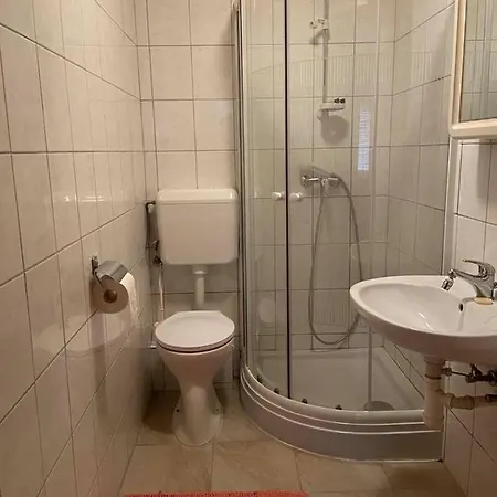 Lili Nyaralohaz Hébergement de vacances *