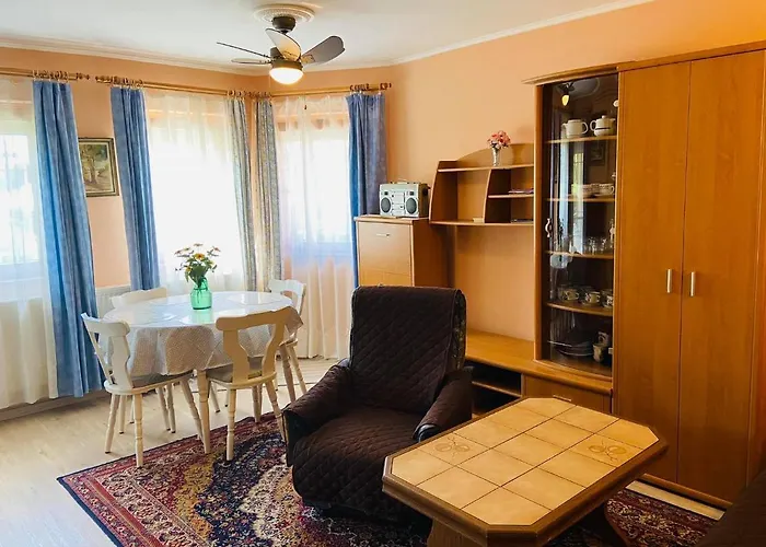 Tatil Evi Lili Nyaralohaz *