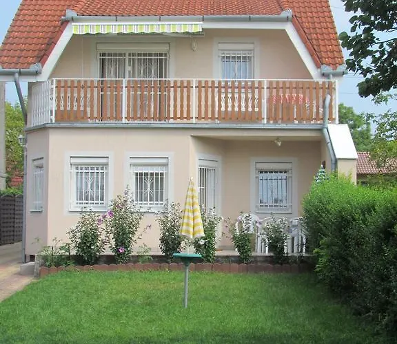 Lili Nyaralohaz Tatil Evi